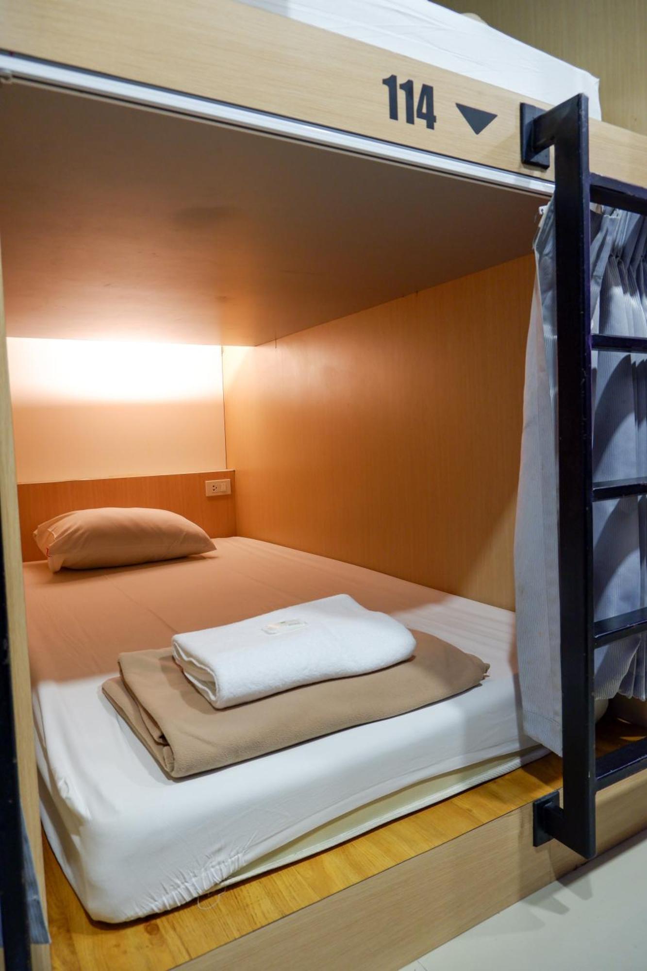 18 Coins Budget Hotel Паттайя Номер фото