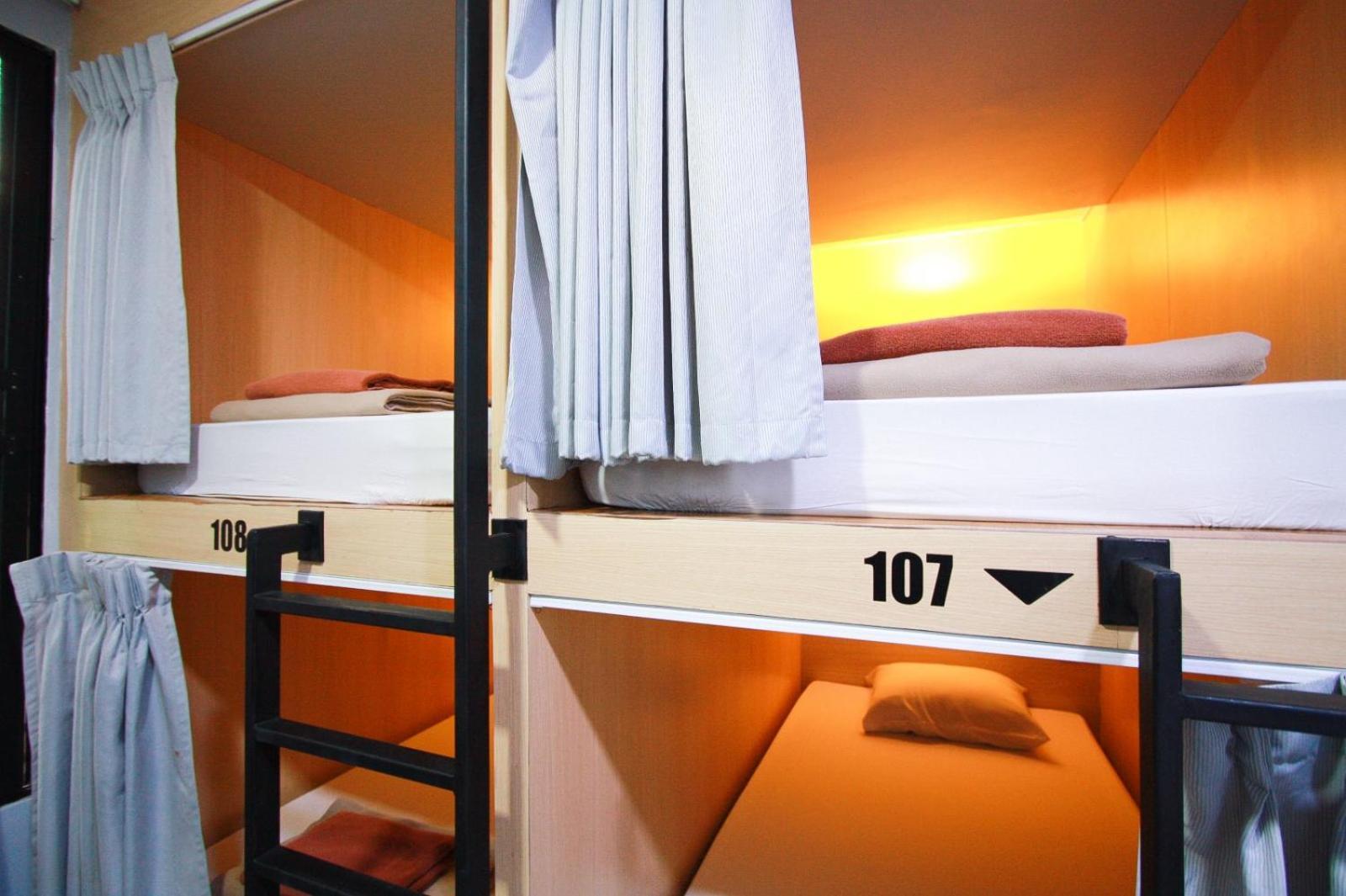 18 Coins Budget Hotel Паттайя Номер фото